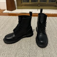 Brand New Never Worn! Black High Ankle Work Boots With Lug Sole, Black Rubber Sole Work Boots For Fall, Black Work Boots With Rubber Sole For Fall, Black High-top Lace-up Boots With Leather Footbed, Black High Ankle Work Boots With Reinforced Heel, Casual Black Work Boots With Reinforced Heel, Black High-top Combat Boots With Leather Footbed, Black Leather Footbed Combat Ankle Boots, Black Lace-up Boots With Lug Sole And Plain Toe