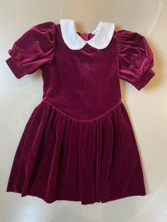 Classic Party Dress With Puff Sleeves, Classic Puff Sleeve Party Dress, Retro Fitted Christmas Dress, Vintage Short Sleeve Dress For Costume Party, Fitted Holiday Dress For Fall Dress-up, Fitted Dress For Dress-up Holiday In Fall, Retro Red Dress For Costume Party, Vintage Holiday Costume Dresses, Vintage Costume Dresses For Holidays