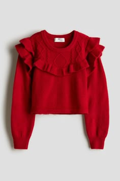 Short  ruffle-trimmed sweater in a soft  fine knit with yoke at front in a cable knit. Round neckline  long sleeves  and ribbing at neckline and cuffs. Family Christmas Pictures Outfits, Christmas Pictures Outfits, Holiday Family Photos, Kids Outfit Ideas, Family Christmas Outfits, Marketing Project, Cute Christmas Sweater, Christmas Fits, Aesthetic Baby