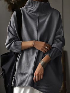 Solid Turtleneck Pullover Sweater, Casual Long Sleeve Drop Shoulder Sw – Kkboxly™ Style Outfits Fall, Short Sleeve Turtleneck, Minimalist Winter, Drop Shoulder Sweater, Elegant Sweater, Turtleneck Pullover, Winter Pullover, Comfortable Sweater, Stylish Sweaters