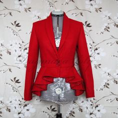 Red shawl collar peplum jacket, made to measure and order in France.  FEATURES: Fabric- red tweed red crepe Fully lined with bemberg 2 boutons Shawl collar Cut fit and  flare  True to the size Length 60 cm/ 23,5 inch ( approx) Handmade in France by me in my atelier Making time: 10-15 working days MADE TO ORDER AND MEASURE in my atelier in France- PLEASE CHECK YOUR MEASUREMENTS ON THE LAST PHOTO . After purchase i will contact with you to take your exact measurements for perfect fit Model is 1.70 Red Evening Blazer With Suit Collar, Red Business Blazer With Lapel Collar, Red Tailored Blazer With Suit Collar, Tuxedo Jacket Women, Luxury Red Blazer With Lapel Collar, Red Blazer With Button Closure And Lapel Collar, Women Tuxedo, Peplum Coat, Shawl Collar Jacket