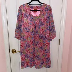 Nwt Tracy Negoshian Sea Star Pink Alice Shift Dress, Size Large New With Tags, No Visible Flaws - 3/4 Sleeves - Knee Length - Fully Lined - Shells Starfish Pattern - 100% Polyester Measurements Available Upon Request Pink Floral Print Tunic For Spring, Pink Tunic Dress For Vacation, Pink Printed Dresses For Daywear, Pink Tunic Summer Dress, Pink Printed Daywear Dresses, Long Sleeve Pink Tunic For Summer, Casual Pink Tunic For Vacation, Casual Pink Tunic For Spring, Red Heels Dress