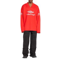 Balenciaga jersey ski shirt with reflective effect artwork Designed to be worn over outerwear pieces V-Neck 3B sports icon artwork printed at front, back and sleeves Long sleeves Pullover style Polyester Dry clean Made in Portugal Long Sleeve Logo Tops For Streetwear, Long Sleeve Tops With Logo For Streetwear, Long Sleeve Tops With Logo Detail For Streetwear, Athleisure Long Sleeve Tops With Logo Detail, Long Sleeve Athleisure Tops With Logo, Long Sleeve T-shirt With Logo For Streetwear, Sporty Long Sleeve Tops With Logo Detail, Winter Streetwear Tops With Logo Detail, Technical Long Sleeve Sweatshirt For Streetwear