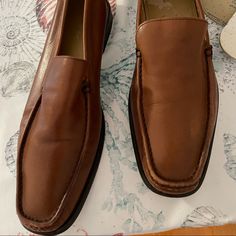 This Shoes Are Brand New But Have A Peel In The Internal Part. Nothing To Do With The Look Of The Shoe. Please Take A Look At My Other Merchandise And Save In Shipping Charges Buy 2 Get 10%.Buy 3 Or More And Get 20% Brown Almond Toe Dress Shoes With Removable Insole, Brown Slip-on Dress Shoes With Stitched Sole, Casual Brown Dress Shoes With Leather Lining, Calvin Klein Slip-on Leather Loafers, Calvin Klein Leather Slip-on Loafers, Classic Calvin Klein Slip-on Loafers, Classic Calvin Klein Leather Loafers, Brown Slip-on Dress Shoes With Removable Insole, Casual Brown Dress Shoes With Removable Insole