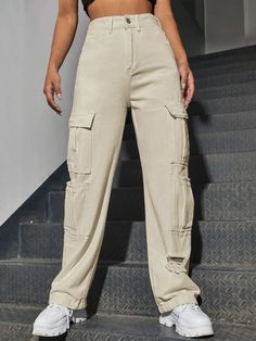 Let your look go sky-high with our High Waist Western Flap Pocket Ripped Jeans! These comfy, yet stylish denim-style cargo pants are sure to spice up any casual outfit. Cotton construction and zipper fly style bring the perfect balance between fashion and function. With plenty of pockets to stash your goods, you can saddle up and ride off into the sunset. Specifications: Pattern Type: Plain Type: Straight Leg Jeans Style: Cargo Pants Closure Type: Zipper Fly Details: Button, Pocket, Zipper Waist Cargo Pants Style, Paisley Shorts, Trendy Denim, Black Ripped Jeans, Jeans Cargo, Women Denim Jeans, Casual Denim, Western Style, Ripped Jeans