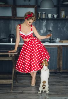 Post Modern Jukebox Outfit, 50s Party Outfit, 1950 Outfits, Derby Attire, Pinup Fashion, 90’s Outfits, Roll Dress, 1950s Outfits