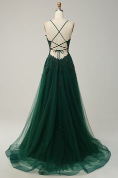 Green Long Prom Dress, Long Ball Dresses, Dark Green Prom Dress, Sweep Train Prom Dress, Green Formal Dresses, Green Tulle, Prom Dresses With Pockets, Lace Prom Dress, Sophisticated Dress