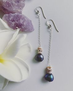 Do you love gorgeous freshwater pearls like I do?  Just updated the etsy shop with these delicate freshwater pearl dangle earrings! All real sterling silver with Hawaiian puka shells 🐚   💫 shop the link for more ✨   https://etsy.me/2Yrcdmr Dainty Teardrop Pearl Earrings In Sterling Silver, Long Drop Pearl Chain Earrings In Sterling Silver, Dainty Teardrop Sterling Silver Pearl Earrings, Minimalist Sterling Silver Pearl Chain Earrings, Long Drop Sterling Silver Pearl Earrings With Charm, Delicate Sterling Silver Earrings With Pearl Chain, Sterling Silver Pearl Pendant Earrings, Dainty Sterling Silver Pearl Drop Earrings, Minimalist Sterling Silver Pearl Pendant Earrings