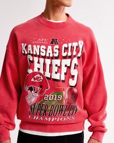 NFL Kansas City Chiefs Graphic Crew Sweatshirt | NFL NFL | Abercrombie.com Sweater Polo, Nfl Kansas City Chiefs, Johnny Collar, Cable Stitch, Men's Tops, Collar Sweater, Winter Clothes, Philadelphia Eagles, Crew Sweatshirts