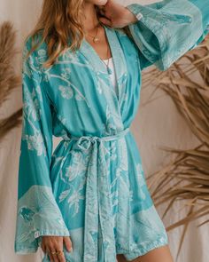 Feel the softness of summer with our Bohemian Breeze Modal Kimono! This sustainable style stunner boasts organic fabrics and a luxurious look that's perfect for sunny days. With an endless sunset color, you'll be radiating every day! Elegant Long Sleeve Sleepwear For Vacation, Chic V-neck Sleepwear For Spring, Fall Kimono With Relaxed Fit For Loungewear, Elegant Cotton Sleepwear For Spring, Green Relaxed Fit Sleepwear For Spring, Relaxed Fit Green Sleepwear For Spring, Viscose Sleepwear For Summer, Spring Vacation Long Sleeve Sleepwear, Long Sleeve Sleepwear For Spring Vacation