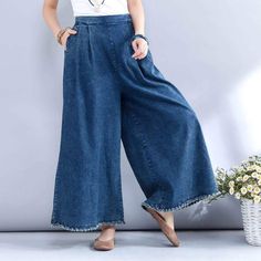 High Waist Palazzo Jeans - Buddha Trends Holey Jeans Outfit, Trousers Women Outfit, High Waisted Jeans Outfit, Palazzo Jeans, Jeans And T Shirt Outfit, Printed Chiffon Tops, Dress Pants Outfits, Black Pants Outfit, Pants Outfit Casual