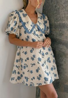 Acorn People, Floral Dress Formal, Winter Family, Denim Midi Dress, Floral Dresses Long, Floral Fit, Family Pics, Summer Weddings, Puff Sleeve Dresses