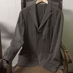 Boglioli K Jacket, Like New Never Worn, Uncontructed, Very Comfortable, Olive Drab Herringbone Twill. Hand Stitching, Functional Button Cuffs. Made In Italy. Size 54 Equivalent To Xxl. Measurements On Request. Mens Suits, Hand Stitching, Blazer Suit, Herringbone, In Italy, Stitching, Like New, Blazer, Italy