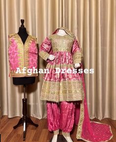 banars with pure indain laces  dress scarf and pant waist coat Short Couples, Dress Scarf, Pretty Quinceanera Dresses, Waist Coat, Afghan Dresses, Scarf Dress, Kochi, Indian Style, Quinceanera Dresses