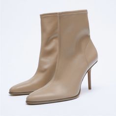 New With Tags Never Worn Sock Style, Beige Boots, Grey Socks, Color Fits, Zara Boots, Zara Heels, Bottom Of Shoe, Tan Booties, Zara New