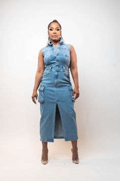 For the chic and stylish woman on the go. Perfect for casual events where you want to show your style without being overdressed. Chic Light Wash Mini Denim Dress, Light Wash Denim Dress With Pockets For Day Out, Denim Blue Dress With Pockets For Day Out, Non-stretch Denim Dress With Pockets For Day Out, Spring Denim Blue Denim Dress For Night Out, Casual Knee-length Midi Dress With Pockets, Knee-length Midi Dress With Pockets For Casual Wear, Knee-length Midi Dress With Pockets For Dress Down, Denim Blue Dress For Night Out In Spring