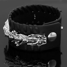 Viking Pirate Kelte Dragon Bracelet Viking Pirate, Celtic Dragon, Childrens Watches, Bracelet Viking, Dragon Bracelet, Jewelry Mens, Shape Geometric, Unique Boutique, 1 Image