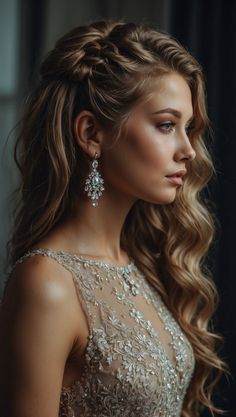 Beautiful Hairstyles For Long Hair Prom, Modern Hairdo Wedding, Braided Elegant Hairstyles, Bridal Twist Hairstyles, Elegant Down Hairstyles, Bridal Hair Long Hair, Side Hair Styles, Glamour Hairstyles, Glamorous Hairstyles