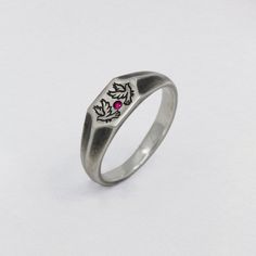 2 Birds 1 Stone Ring | Recycled 925 Silver | Sue The Boy Jewellery 1 Stone Ring, Signet Engagement Rings, Investment Casting, Friend Rings, Boys Jewelry, Stone Colour, Silver Signet Ring, Ruby Stone, Funky Jewelry