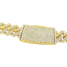 Command everyone's attention with the 19-5/8 cts. t.w. of diamonds in this show-stopping 14K gold Cuban link chain necklace for men. Fashioned in 14K gold Each Cuban link along the chain dazzles with four rows of diamonds. This choice makes a bold statement of style. The 24.0-inch necklace secures with a diamond-lined box clasp, completing this impressive 19-5/8 ct. t.w. diamond design. Gold Diamond Bracelet With Rectangular Shape, Gold Diamond Cut Cuban Link Bracelet, Yellow Gold Diamond Accent Chain Link Necklace, Yellow Gold Diamond Accented Chain Link Necklace, Gold Cubic Zirconia Diamond Necklace In Cuban Link, Gold Diamond Cuban Link Bracelet, Gold Cubic Zirconia Diamond Necklace With Curb Chain, Yellow Gold Cuban Link Diamond Necklace, Vvs Clarity Cuban Link Diamond Necklace For Formal Occasions