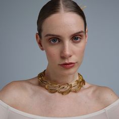 Choker Brass Hypoallergenic, nickel-free, and long-lasting in wear With an exquisite blend of fashion-forward design and timeless technique, our artisans have been meticulously crafting handmade brass jewelry since 1987. When you choose our pieces, you are investing in passion and skill that shines through in every detail. Gold Hand Cast Metal Jewelry, Handmade Luxury Metal Necklaces, Elegant Bronze Metal Chain Necklace, Unique Gold-tone Jewelry For Formal Occasions, Formal Brass Necklaces With Polished Finish, Artisan Brass Jewelry With Unique Design, Polished Metal Party Jewelry, Elegant Bronze Necklaces, Unique Design Gold Jewelry