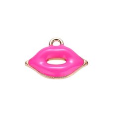 Gouden bedeltje van een roze pink kiss. Ideaal voor aan een bedelarmband of ketting. Diy Charm, Too Cute, Bracelet Necklace, Charm Necklace, Most Beautiful, Kiss, Charm Bracelet, Pink, Gold