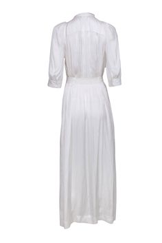 Embrace the sun-kissed allure of summer whites with Zadig & Voltaire. Crafted with exquisite attention to detail, this timeless piece embodies a fusion of style and comfort with its crop sleeves and quarter button front. Throw on your sandals and a bikini underneath and be ready to hit the beach! Size S 100% Polyester Unlined Quarter button front Crop sleeve Two button front pockets Smocked middle back Attached waist sash Bust 42" Waist 47" Shoulder to hem 54.5" Sleeve length 16" Classic V-neck Maxi Dress For Summer, Formal Summer Maxi Dress In Viscose, Classic Summer Maxi Dress For Formal Occasions, White Summer Maxi Dress For Formal Occasions, Formal Linen Maxi Dress For Summer, White Maxi Dress For Summer Formal Events, White Formal Maxi Dress For Summer, Elegant Maxi Dress For Daytime Summer, Elegant Flowy Maxi Dress For Daytime