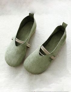 Green Comfortable Flats With Round Toe, Spring Ballet Flats With Round Toe, Green Low Heel Flats For Spring, Casual Green Flats With Flat Heel, Green Round Toe Ballet Flats, Spring Green Ballet Flats With Round Toe, Green Flats With Rubber Sole And Round Toe, Green Ballet Flats With Flat Heel, Casual Summer Ballet Flats With Almond Toe