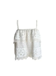 White Feminine Lace Top With Lace Trim, White Feminine Crochet Top With Lace Patchwork, White Crochet Top With Lace Patchwork, White Feminine Lace Top, White Feminine Lace Crochet Top, Feminine White Crochet Lace Top, Feminine White Lace Crochet Top, Elegant Lace Top With Crochet Trim, White Crochet Lace With Feminine Style