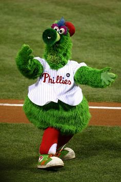 the philadelphia phillies mascot is on the field