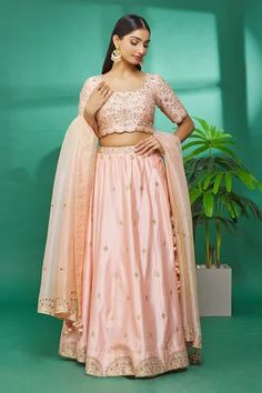 Shop for Surbhi shah Peach Hand Embroidered Lehenga Set for Women Online at Aza Fashions Peach Lehenga, Lehenga And Blouse, Lehnga Dress, Embroidered Lehenga, Organza Dupatta, Silk Dupatta, Embroidered Silk, Embroidered Blouse, Set For Women