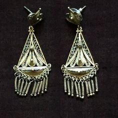 These Vintage Filligree earrings were purchased in Buenos Aires, in the Antique flea market in San Telmo. Navajo Turquoise, Ziplock Bags, Soft Toothbrush, Vermeil Jewelry, Vintage Navajo, Pretty Earrings, Keep Jewelry, Hippie Chic, Gold Plated Sterling Silver