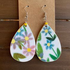 My inspiration for these is when the snow melts and the sun shines....and flowers start popping up. Who doesn't love that? Spring Gift Teardrop Dangle Earrings, Spring Teardrop Earrings As A Gift, Wood Dangle Earrings, Snow Melting, Daisy Earrings, Pretty Jewelry, Fun Earrings, Pretty Jewellery, Earrings Dangle