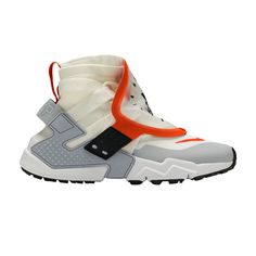 Find NIKE Air Huarache Gripp Qs 'sail Orange on Editorialist. The Huarache started as a running shoe in 1991, but this 2018 version shows its evolution. The Nike Air Huarache Gripp QS ‘Sail Orange’ starts with a sock-like high collar with straps over the lacing system, all in Off-White, before moving down to a white forefoot. The most noticeable feature is the shroud that clips onto the heel counter, boasting Huarache branding in white, gray and orange. Gray hits lead down to the chunky midsole and black outsole to finish off the look. Nike Air Huarache, Air Huarache, Running Shoe, High Collar, Evolution, Sailing, Running Shoes, Nike Air, Socks