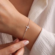 ✝ 9 2 5 K   S T E R L I N G   S I L V E R   C R O S S   B R A C E L E T ✝ ⛪ We are happy to make the first perfectly elegant cross bracelet. The completely handmade 925K silver bracelet will add elegance to you or your loved ones both in your daily life and in your special moments. We are sure that it will be a very special gift and that the people you care about and love will love this bracelet very much. This bracelet, which will symbolize your faith on your religious days, is carefully produc Christian Jewelry For Women Bracelets, Adjustable Cross Chain Bracelet As Gift, Nickel-free Cross Bracelet Gift, Nickel-free Rosary Bracelet As Gift, Christian Jewelry For Women, Silver Cross Bracelet, Christian Gifts For Women, Women Bracelets, 5 K