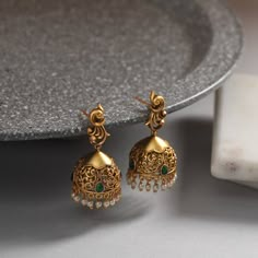 Gold Ear Studs Unique, Silver Jumki, Bangle Collection, Small Earrings Gold, Peacock Motif, Simple Gold Earrings, Antique Gold Earrings, Gold Jewels Design, New Gold Jewellery Designs