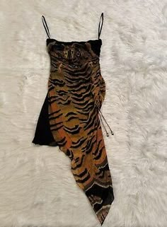 Vivienne Tam New Tiger Rug Print Dress Mesh Silk 90s Vtg Asymmetrical Size 1  | eBay Donkey Skin Dresses, Early 2000s Sundress, Of Planet Earth Clothing, Versace 90s Runway Dress, Top Models 90s, 2000s Clothing Style, Tiger Dress To Impress, 1970s Formal Dress, Dress Over Pants Y2k