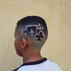 Hair Designs For Boys, Barber Tips, Haircut Designs For Men, Waves Hairstyle Men, Hair Designs For Men, Men Fade Haircut Short, Taper Fade Curly Hair, Curly Hair Fade