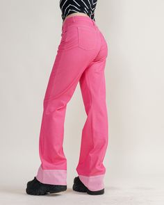 GORGEOUS CONTRAST CUFF DEADSTOCK PINK TROUSERS SIZE M (runs big) BY STONE ON LBL 42/33 MEASURED WAIST 15,2IN/, 35IN INSIDE LEG MADE IN SPAIN CEE ALGODON 59%, 2% LYCRA, 39% POLYESTER ONLY ONE AVAILABLE Model usually wears size M/EU38/UK10 trousers for biggest high street brands and is 168cm tall. Has quite slim legs and curvy hips (approx 98cm). Great deadstock condition (unworn vintage), keep in mind that it is vintage item and signs of natural wear/age might appear, might have small spot or dot due to storage. Labels that are in the pictures might not be where when you get parcel as you might get pair that didnt have full label. If you have any questions about item don't hesitate to message us.  When buying from HungerVintage you support small sustainable bussiness.  Thank you!  Orders ov Pink High-waist Cotton Jeans, Pink Wide Leg Cotton Jeans, Pink Wide-leg Cotton Jeans, Trendy High Rise Pink Pants, Trendy Pink Cotton Pants, Pink Straight Jeans For Summer, Pink Full-length Cotton Jeans, Pink Full-length Jeans For Summer, Trendy Pink Straight Leg Pants