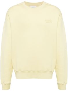 light yellow cotton fleece texture embroidered logo at the chest ribbed trim crew neck drop shoulder long sleeves straight hem Yellow Sweatshirt, Mens Activewear, Cotton Fleece, Light Yellow, Logo Embroidered, Drop Shoulder, Knitwear, Active Wear, Long Sleeves