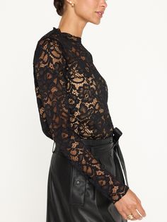 Our lightweight, Donne Floral Lace Top is the ultimate dress-up, dress-down layering piece. Featuring an attached, contrast camisole underlayer, this high crewneck top with a low-cut cami underlayer is as versatile as it is sensual. The stitched edge details on the neckline add a beautiful finishing touch, while spandex adds a level of comfort you expect from Brochu Walker. Feminine Color Palette, Brochu Walker, Floral Lace Top, Cold Fits, Floral Lace Tops, Clothes Fall, Skirt Belt, Black Lace Tops, Favorite Sweater