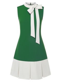 30-70% OFF✓ Fast Shipping✓Elegant and playful, this green 1960s crew bowknot sleeveless dress adds vintage charm. 1960 Casual Outfits, 60s Green Outfit, 60s A Line Dress, Cute Business Dresses, 1960s Party Outfit, Pretty Vintage Dresses, Induction Ceremony Outfit, Twee Dresses, 80s Preppy Fashion Women