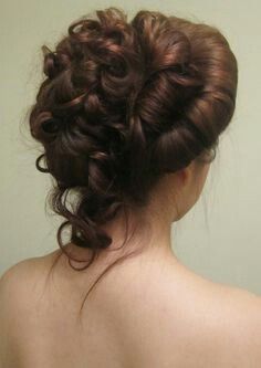 Victorian hairstyles                                                                                                                                                     More 1800s Hairstyles, Moda Steampunk, Vintage Wedding Hair, Christmas Hair, Elegant Hairstyles