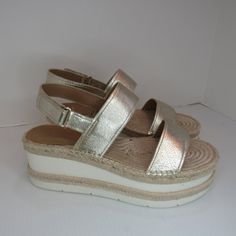 Marc Fisher Women's Size 8.5 Mlgallia Gold Leather Espadrille Platform Sandals Brand New, Unworn. Fast Shipping. Thanks For Looking. Spring Sandals With Textured Sole And Round Toe, Spring Ankle Strap Sandals With Textured Sole, Gold Synthetic Sandals With Round Toe, Casual Gold Round Toe Sandals, Gold Flat Platform Sandals, Spring Sandals With Textured Footbed And Round Toe, Spring Gold Leather Wedge Sandals, Gold Platform Espadrilles For Spring, Spring Gold Platform Espadrilles