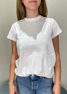 A Clairvaux exclusive! The perfect addition into any closet, this cotton crew tee is a true classic. This boyish tee features a crew neck and slim short sleeves. The fabric is a lightweight, perfect for layering.