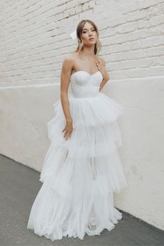 Looking for the perfect bachelorette party dress?? We've got you covered 🤍 Bridesmaid Gown With Sheer Tulle Bodice, Sleeveless Tulle Gown For Wedding, Fitted Tulle Ball Gown With Sweetheart Neckline, Sleeveless Tulle Ball Gown For Debutante Ball, Chic Tulle Dress With Fitted Bodice, Strapless Tulle Ball Gown With Ruffles, Tulle Ball Gown With Voluminous Skirt, Fitted Tulle Ball Gown With Boned Bodice, Strapless Tulle Ball Gown With Lined Bodice