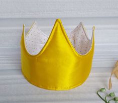 Beautiful adorable birthday crown for kids and adults. For party, birthday, carnival, gift... It is attached to the back of the head with Velcro and can be individually adjusted to a head circumference of approx. 40-56 cm. Height approx. 13.5 cm, length approx. 60 cm. The fabric crown is made of 100% cotton (inside of the crown), GOTS and OEKO-TEX certified and reinforced with an inner lining, soft and comfortable to wear. The outer side is 100% synthetic. CARE: We recommend gentle washing at te Carnival Gift, Birthday Carnival, Fabric Crown, Crown For Kids, Back Of The Head, Birthday Crown, Party Birthday, Party Hats, Poland