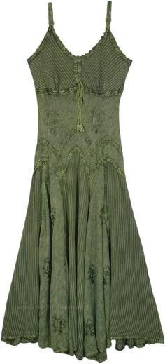 Sage green prairie dress with lace details around the neckline and hem.  The sleeveless dress has vertical panels that add flair and feminine flow to it. #tlb #Sleeveless #Embroidered #Lace #XLPlus #SummerDress #westerndress #renaissancedress #medievaldress Estilo Hippie, Trendy Skirts, Sleeveless Dress Summer, Swaggy Outfits, Mode Inspo, Versatile Dresses, Lace Fashion, Western Dresses, Fit Check