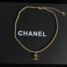 PRODUCT��DETAILS Includes Shipping bags, dustbag sleeper, care manual, booklet, tag.Material: Sterling gold over stainless steel Xoxo Jewelry, Dope Jewelry Accessories, Preppy Jewelry, Holiday Necklace, Chanel Necklace, Dope Jewelry, Women Necklace, Jewelry Lookbook, Cute Necklace