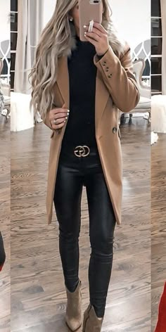 College Visit Outfit For Mom, How To Look Elegant Everyday, Vegan Leather Pants Outfit, Platinový Blond, Bodysuit And Jeans Outfits, Looks Jeans, Classy Winter Outfits, Trendy Outfits Winter, Jared Leto